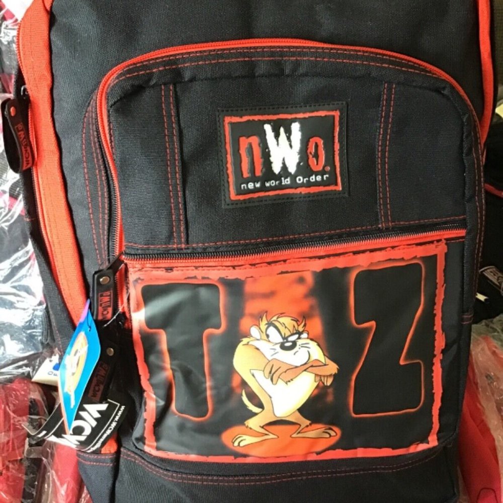 Vintage WCW Vs NWO Taz Looney Tunes Backpack Wolf Pack Rare Retro New with Tags!